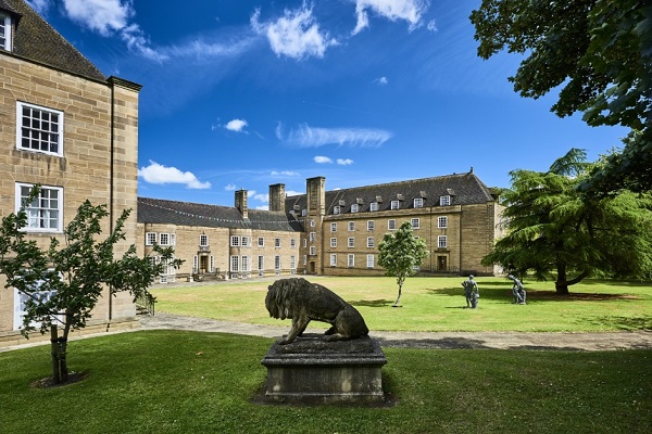 英國大學(xué)校園